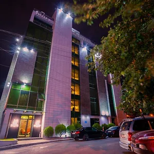 Capitol By Umbrella Otel