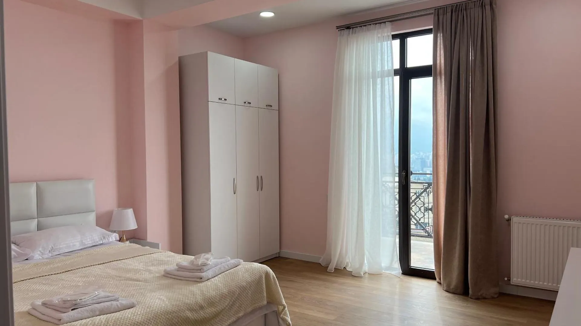 טביליסי Panorama Hills Apart-Hotel