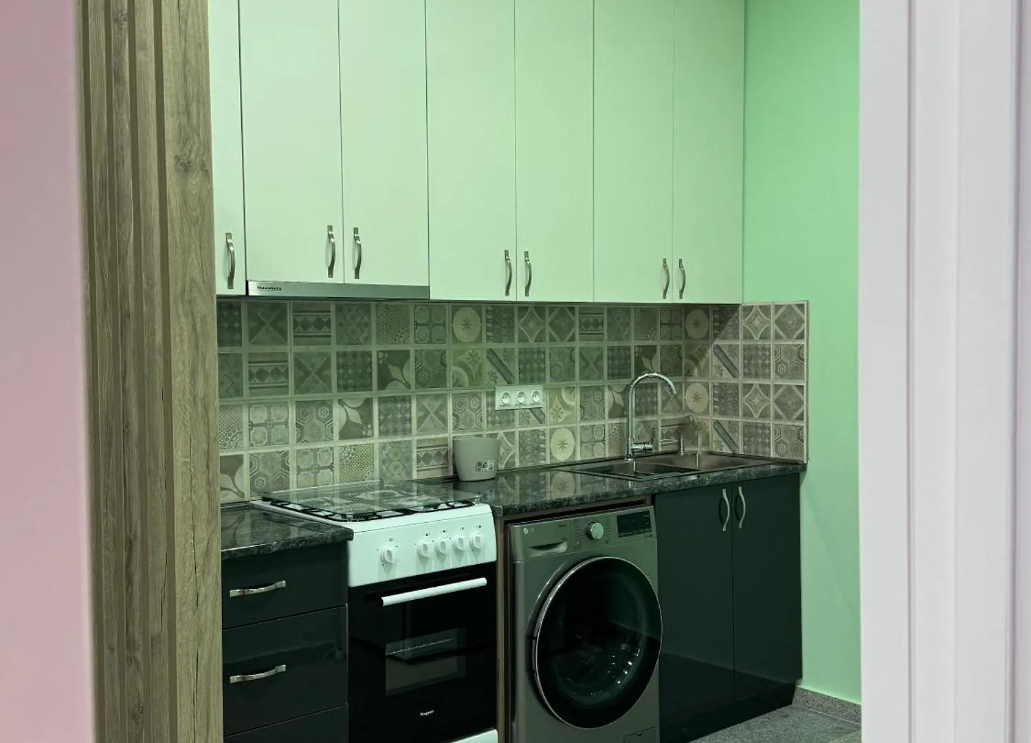 טביליסי Panorama Hills Apart-Hotel 0*,  גאורגיה