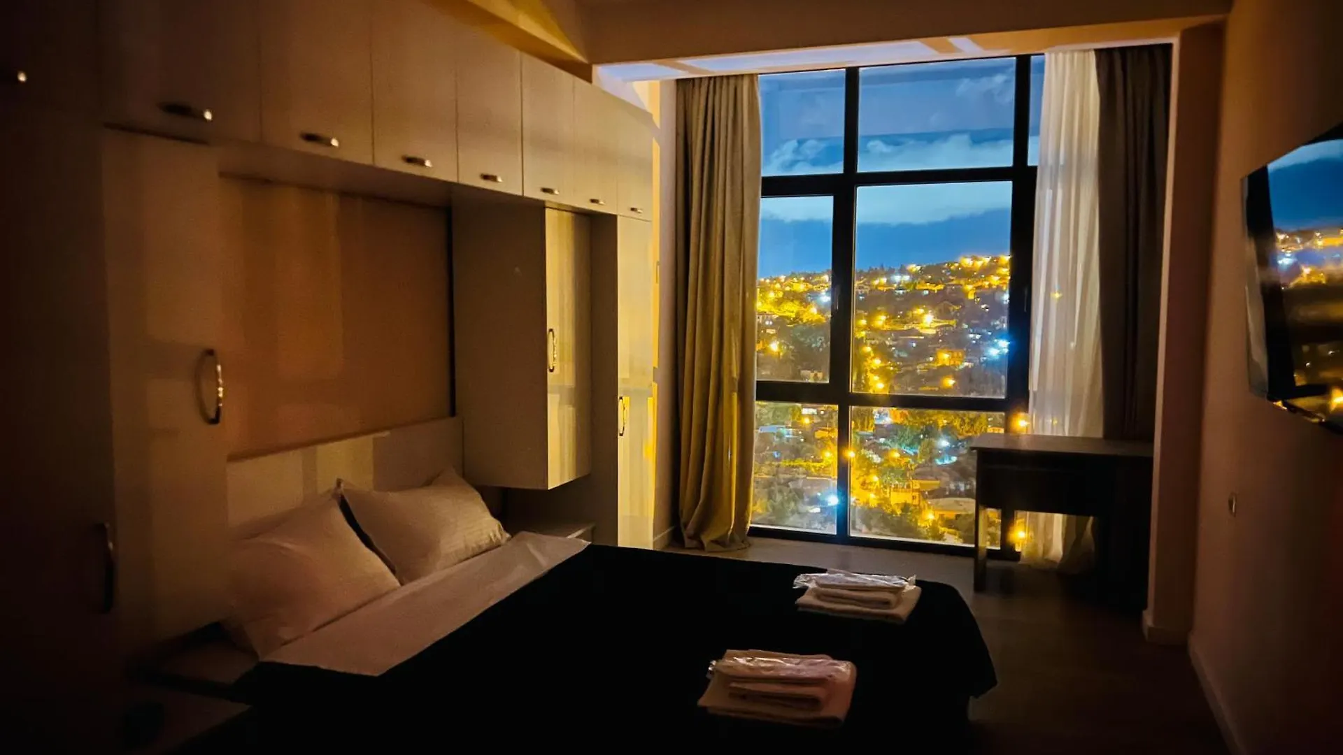 טביליסי Panorama Hills Apart-Hotel 0*,  גאורגיה